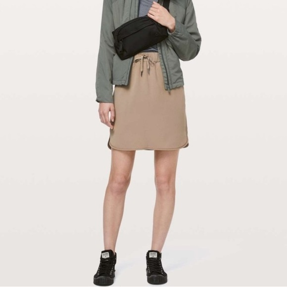 lululemon athletica | Women’s Khaki On The Fly Pull On Drawstring Skirt, Size 2 - Picture 3 of 15